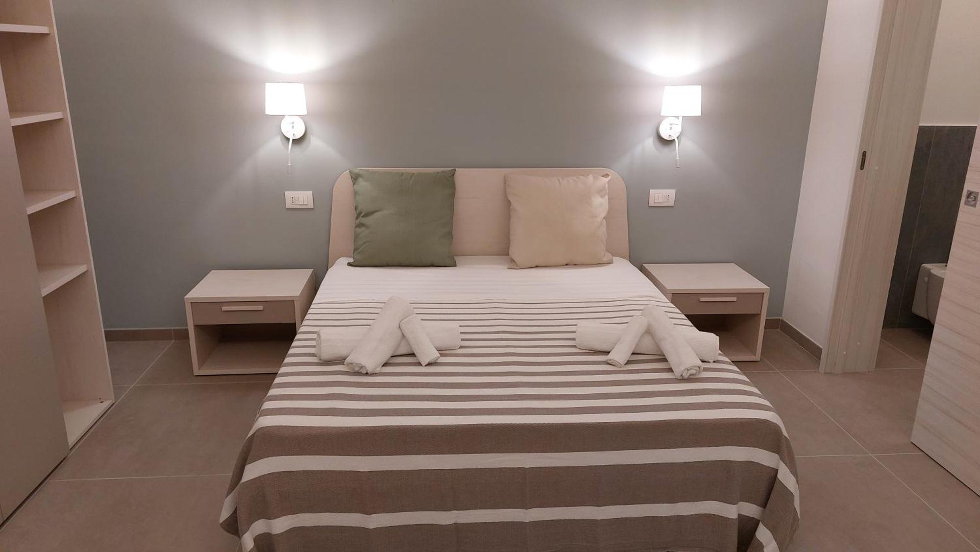 Victoria Royal Apartments & Rooms Termoli Exterior photo