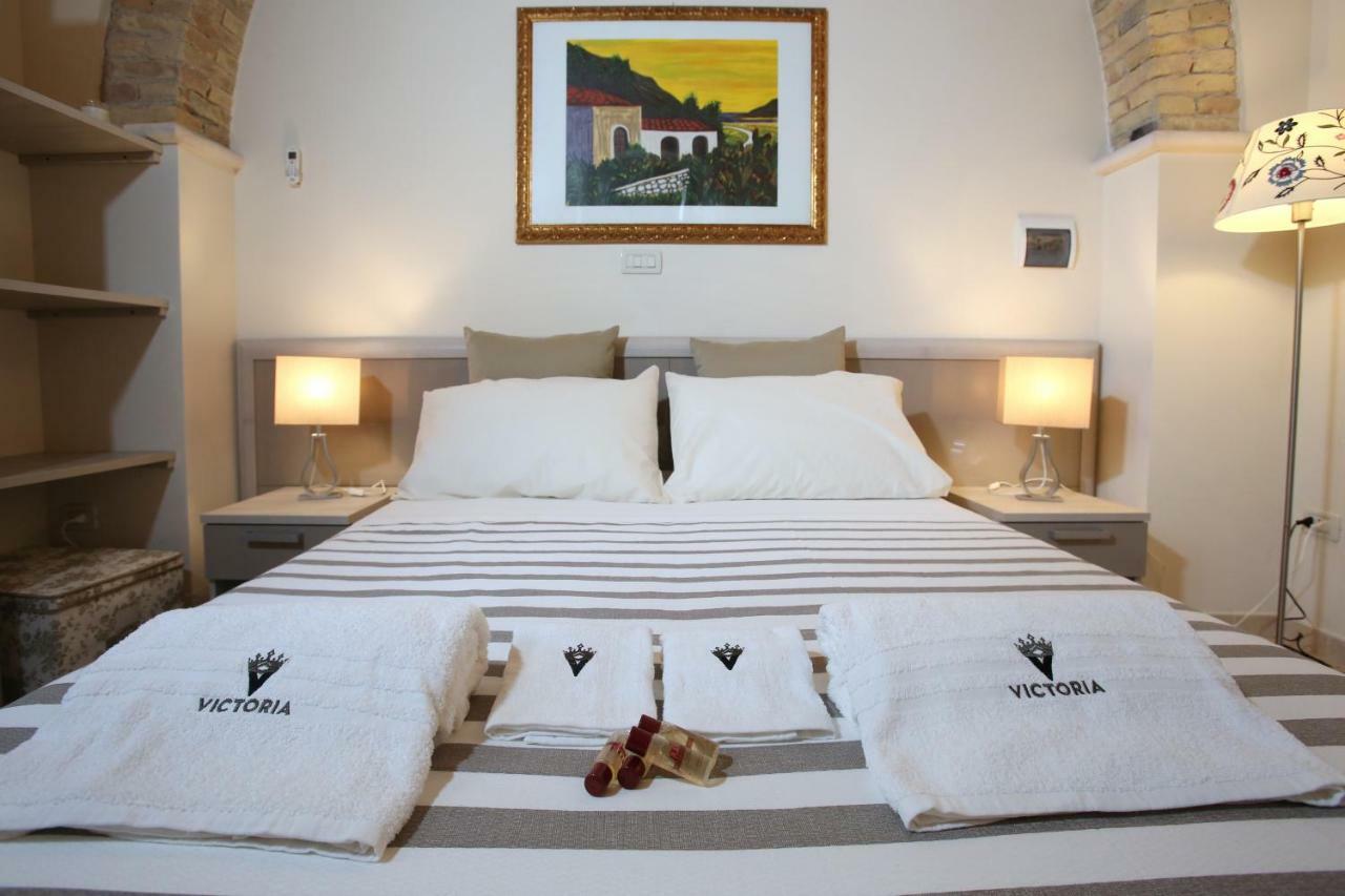 Victoria Royal Apartments & Rooms Termoli Exterior photo