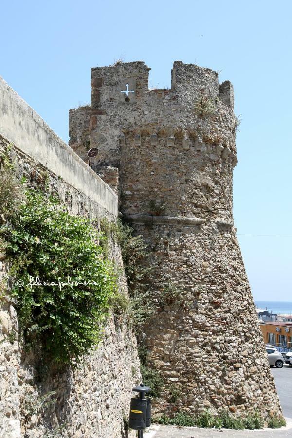 Victoria Royal Apartments & Rooms Termoli Exterior photo