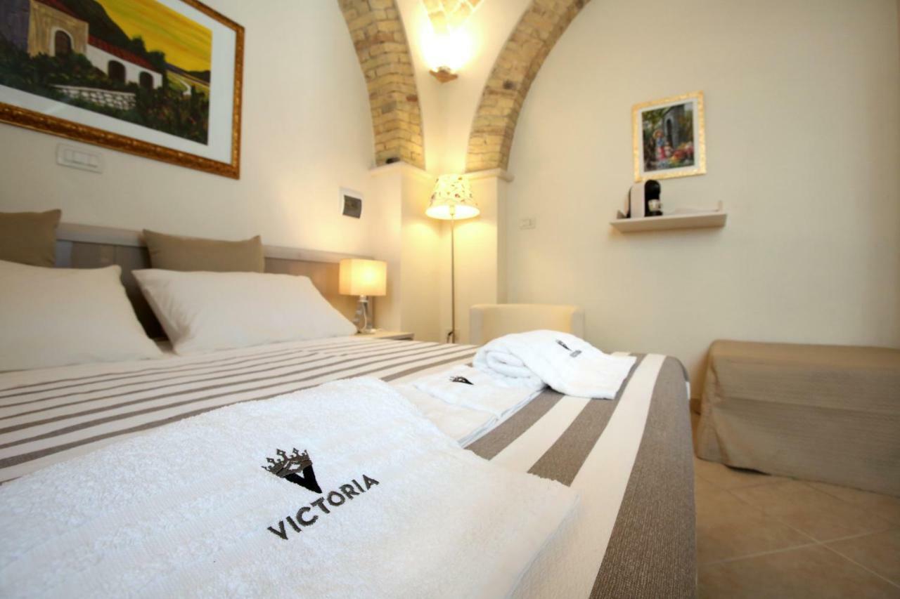 Victoria Royal Apartments & Rooms Termoli Exterior photo